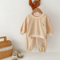 3M-3Y Baby Daisy Embroidered Round Neck Sweatshirt And Sweatpants Sets  Baby Clothing  