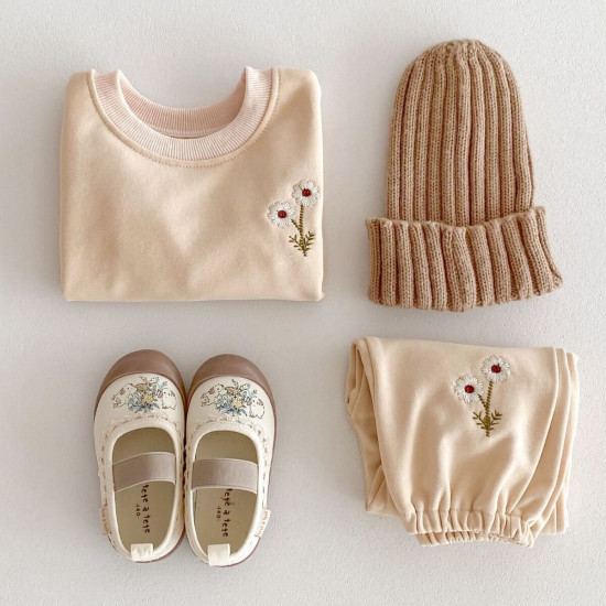 3M-3Y Baby Daisy Embroidered Round Neck Sweatshirt And Sweatpants Sets  Baby Clothing  